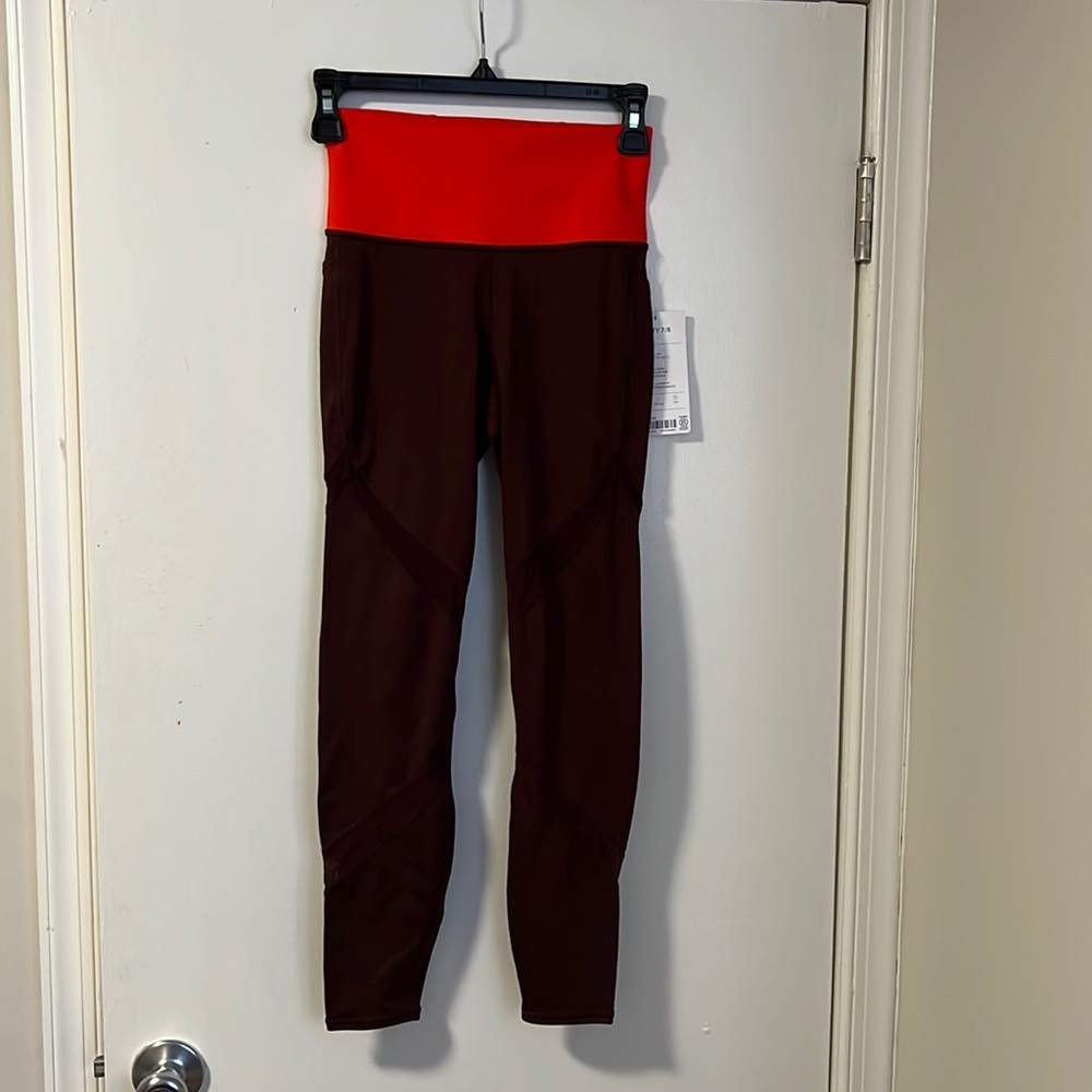 Athleta Tenacity 7/8 Tight NWT